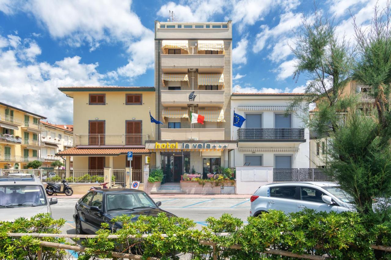 Hotel La Vela Lido di Camaiore Buitenkant foto